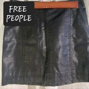 Free People Faux Leather mini skirt womens 6 small lined